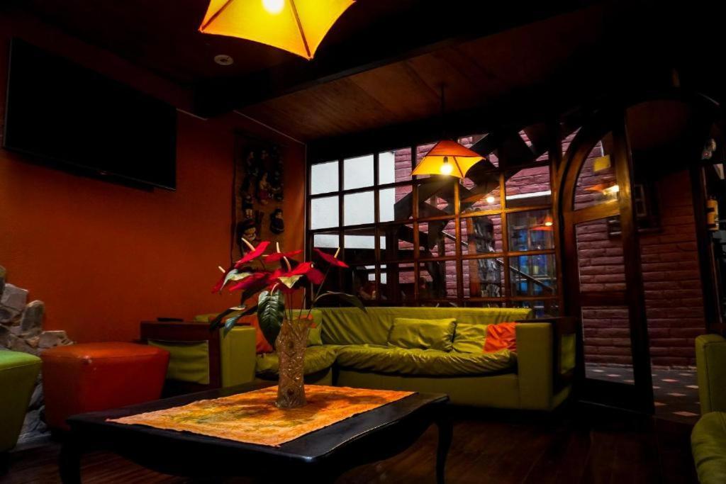 Hostel Casa Del Arupo Quito Zewnętrze zdjęcie